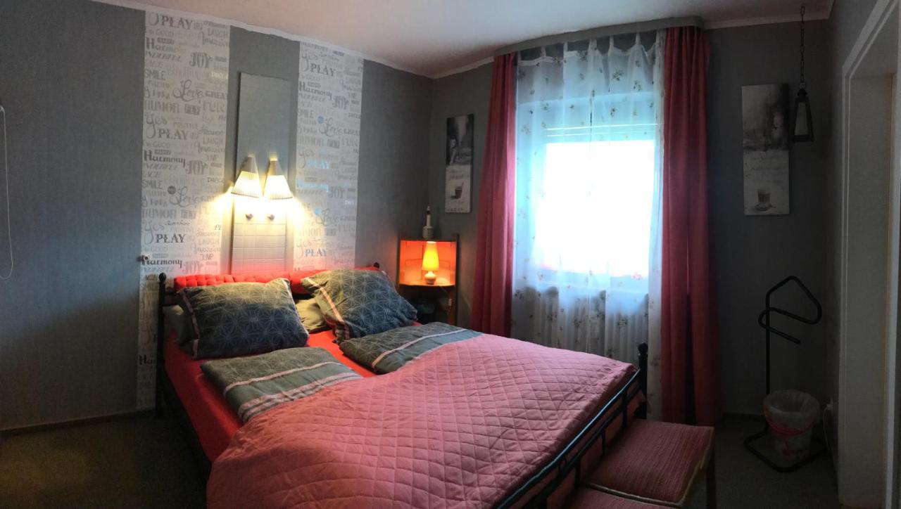 Fun4All-Holidayhome Medebach Eksteriør billede