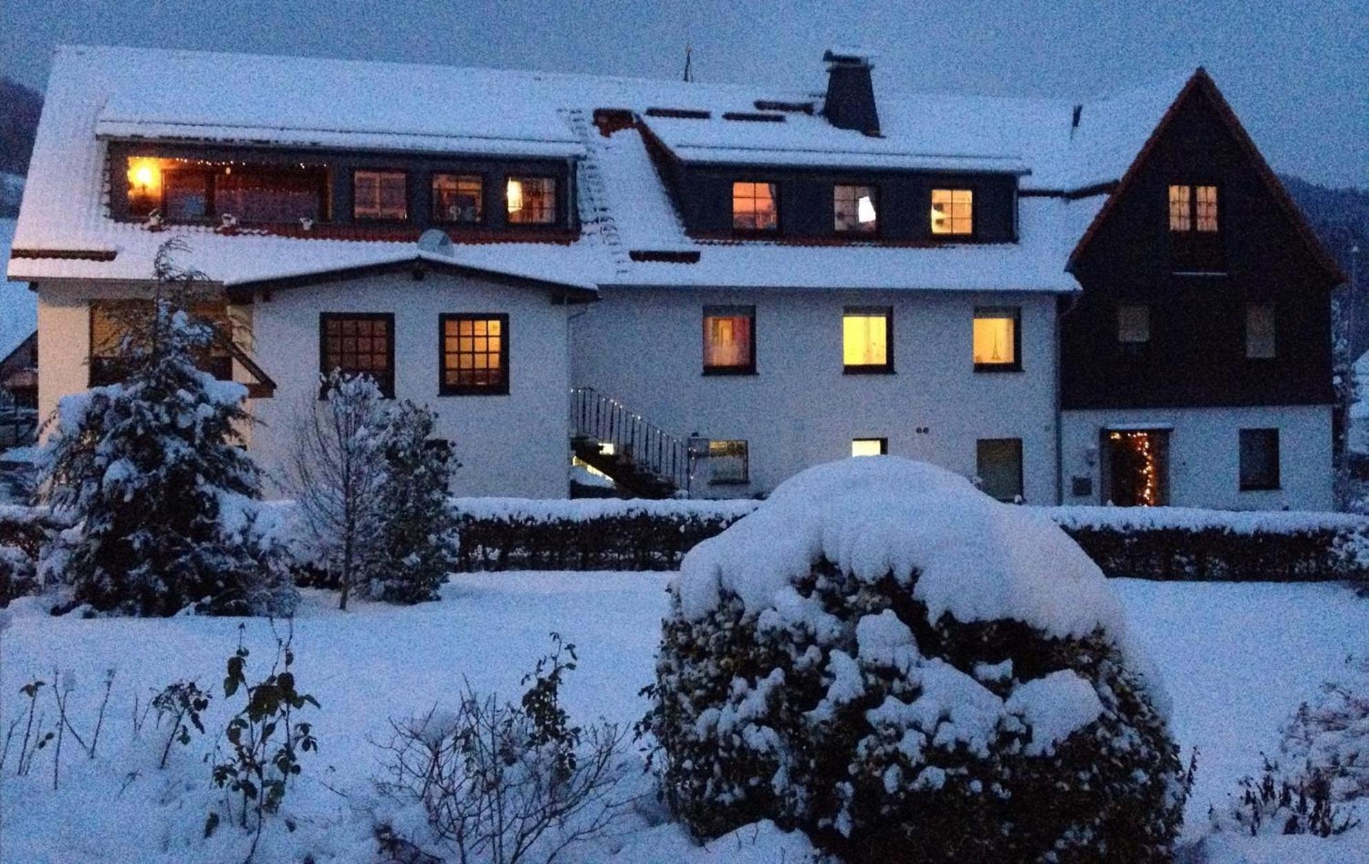 Fun4All-Holidayhome Medebach Eksteriør billede