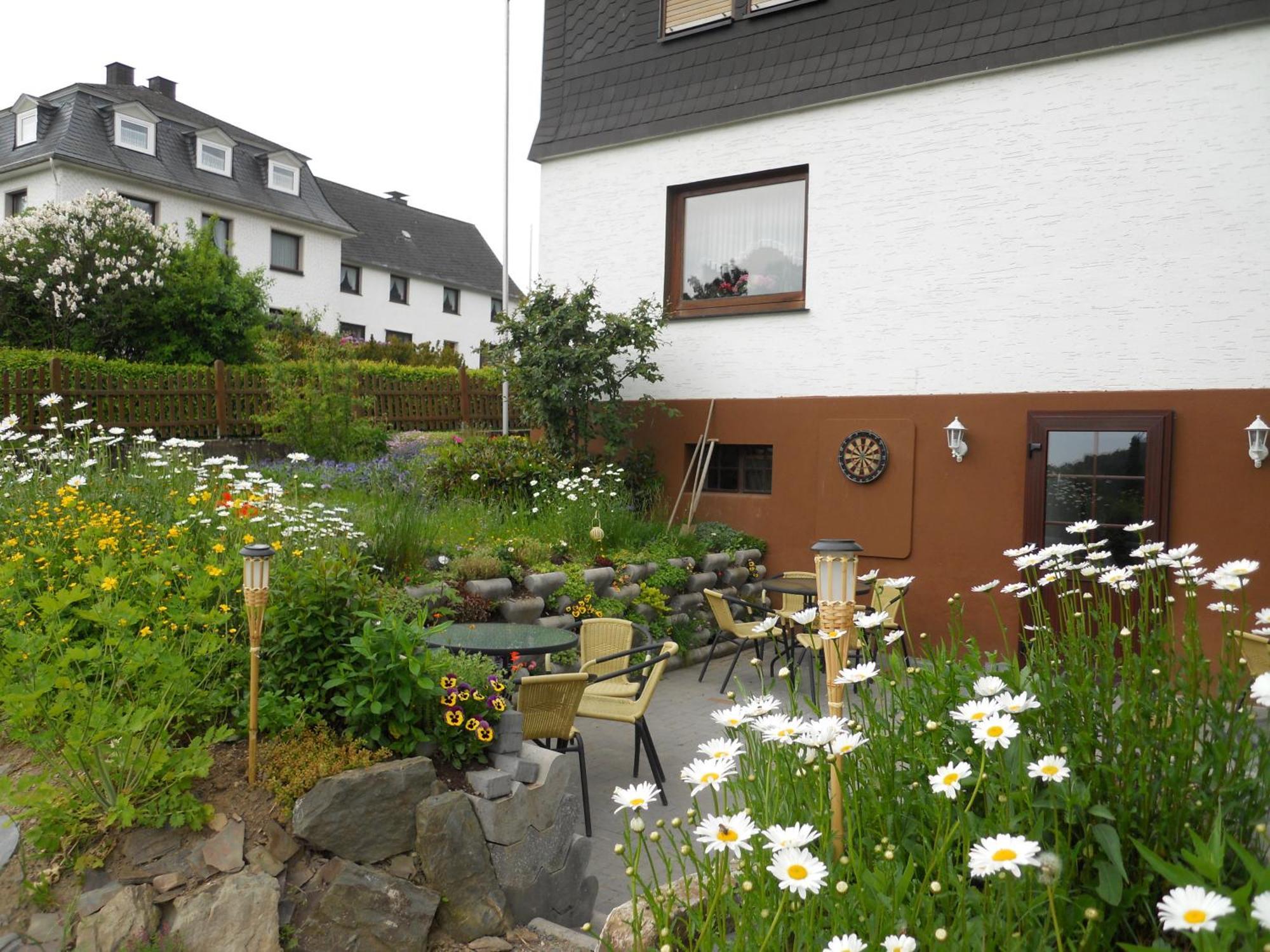 Fun4All-Holidayhome Medebach Eksteriør billede